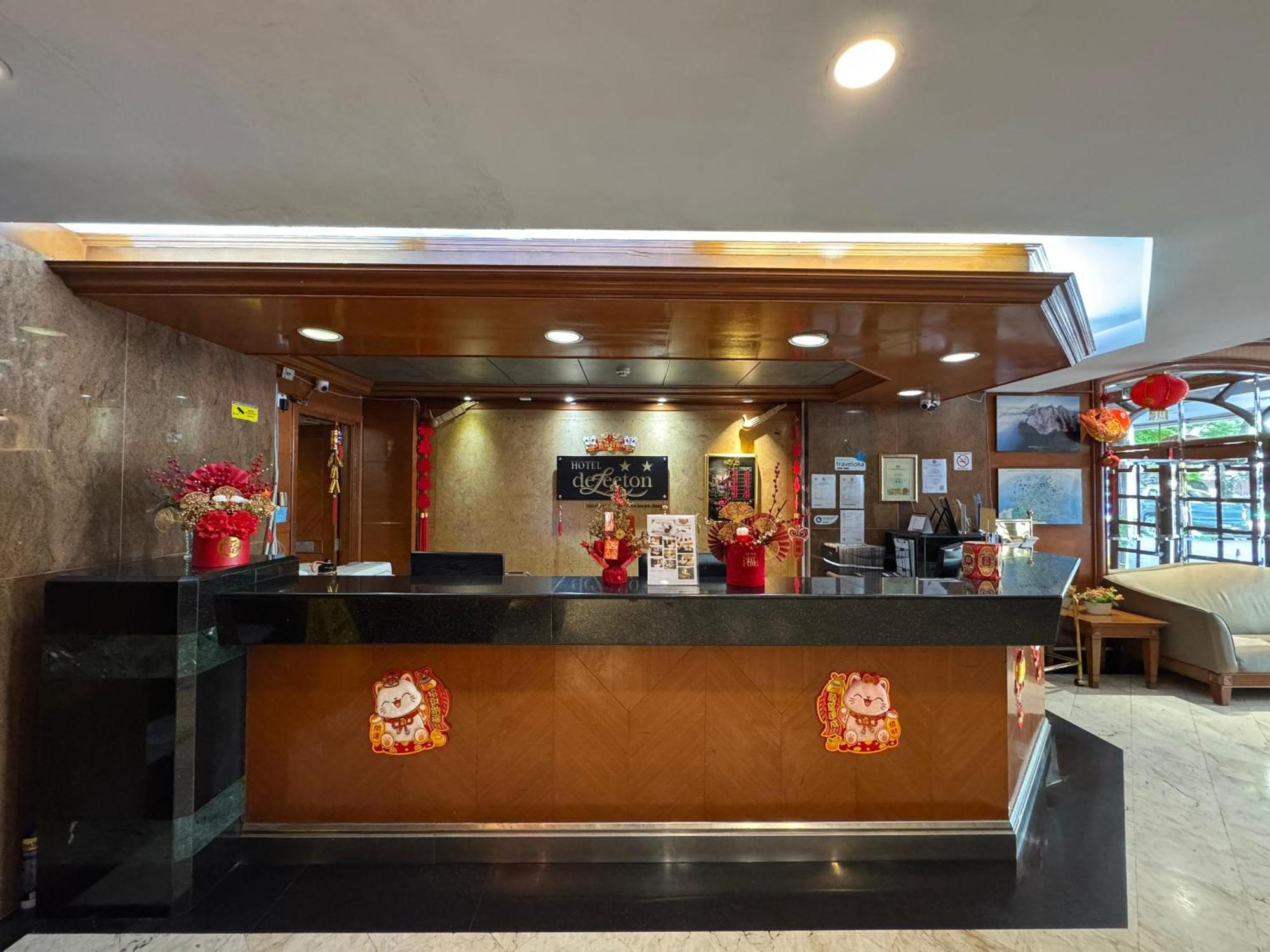 Hotel Deleeton Kota Kinabalu Buitenkant foto