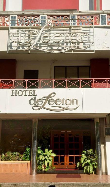 Hotel Deleeton Kota Kinabalu Buitenkant foto
